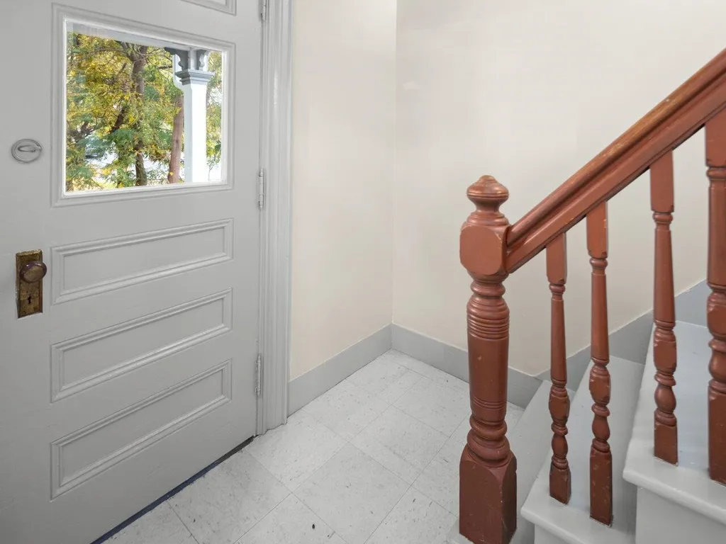 8 East Street Vergennes VT 05491