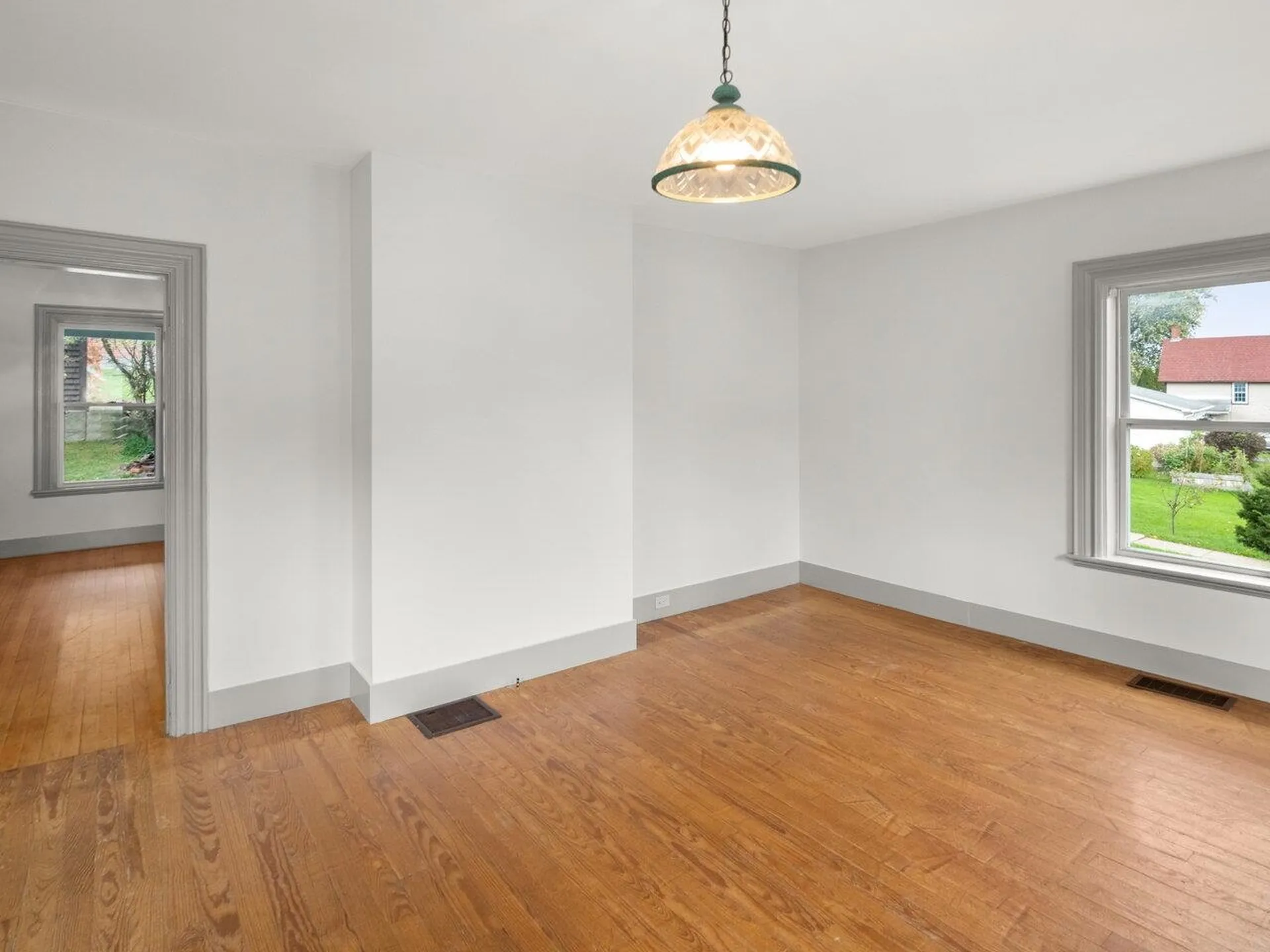 8 East Street Vergennes VT 05491