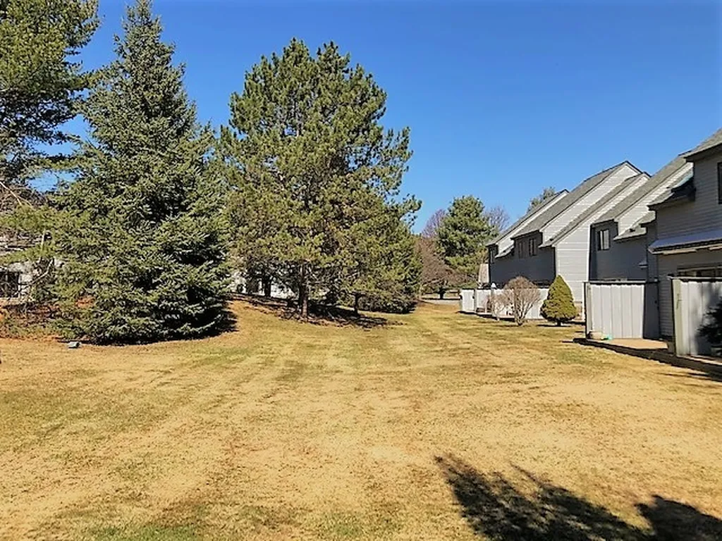 99 Heather Drive Hartford VT 05001