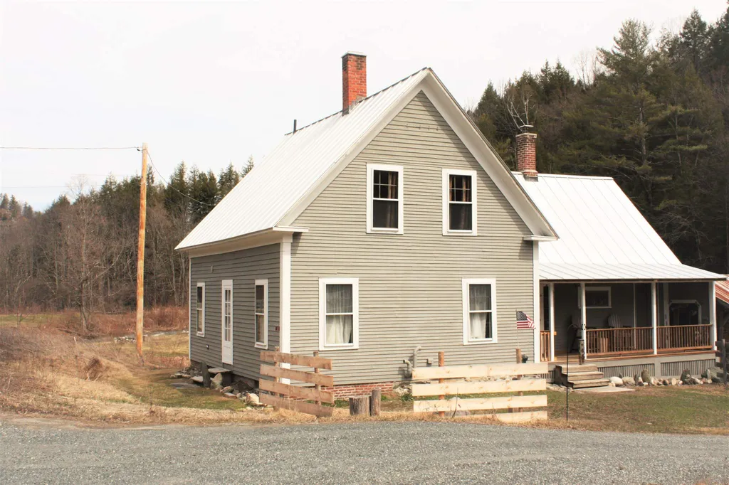 369 Creek Road Bethel VT 05031