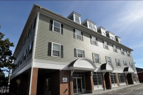 8 Jenkins Court Durham NH 03824