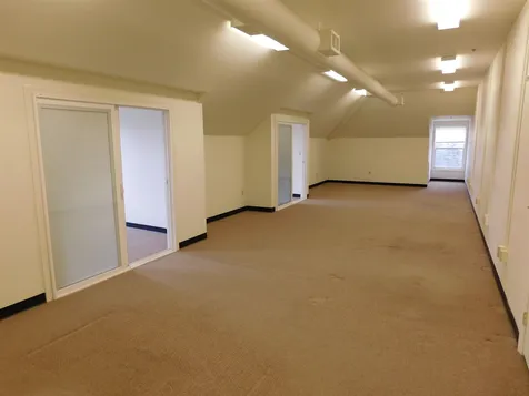 8 Jenkins Court Durham NH 03824