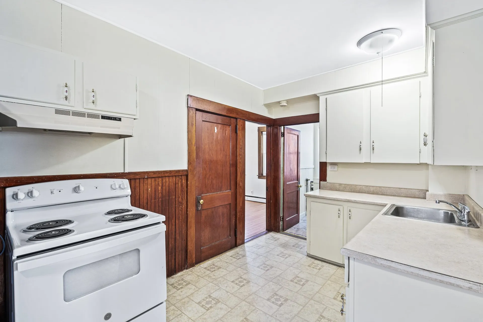 8-10 Morgan Street Nashua NH 03064
