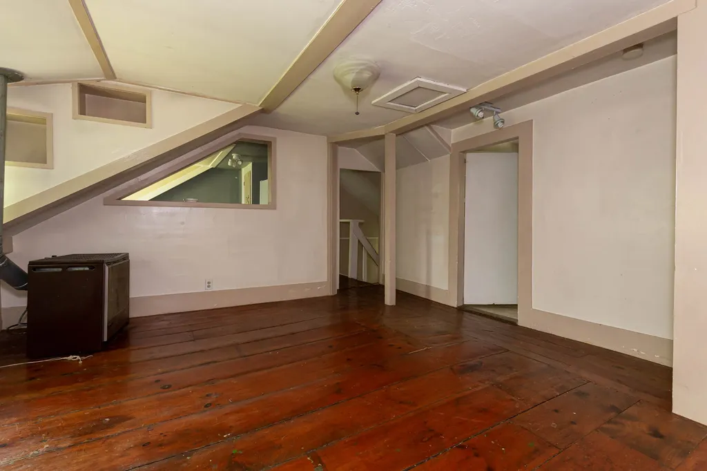 676 Abbot Hill Road Wilton NH 03086
