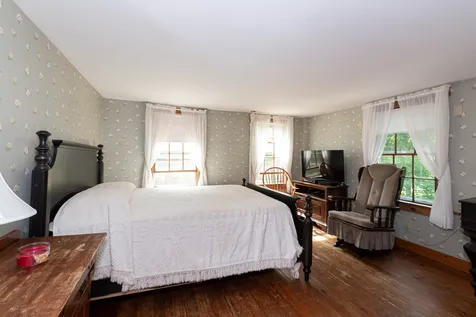 676 Abbot Hill Road Wilton NH 03086