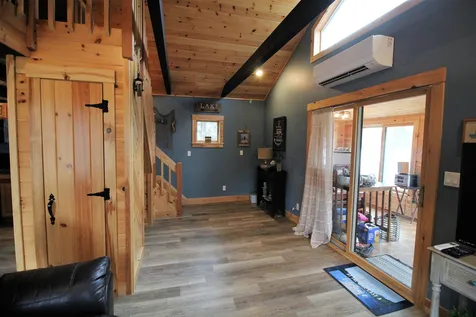 13 Fox Road Middleton NH 03887