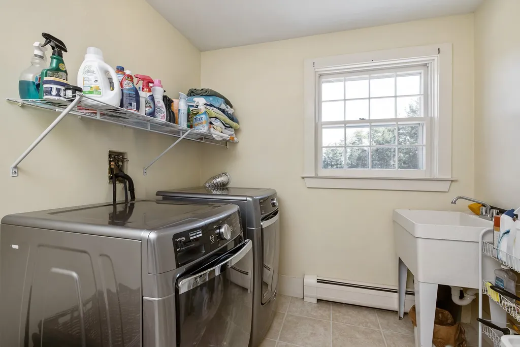 38 Mckone Lane Dover NH 03820