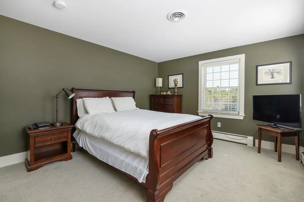38 Mckone Lane Dover NH 03820