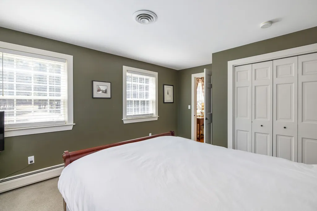 38 Mckone Lane Dover NH 03820
