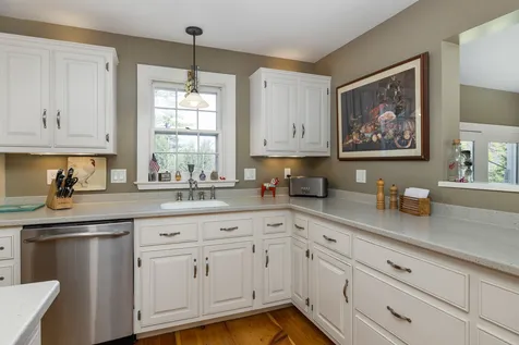 38 Mckone Lane Dover NH 03820