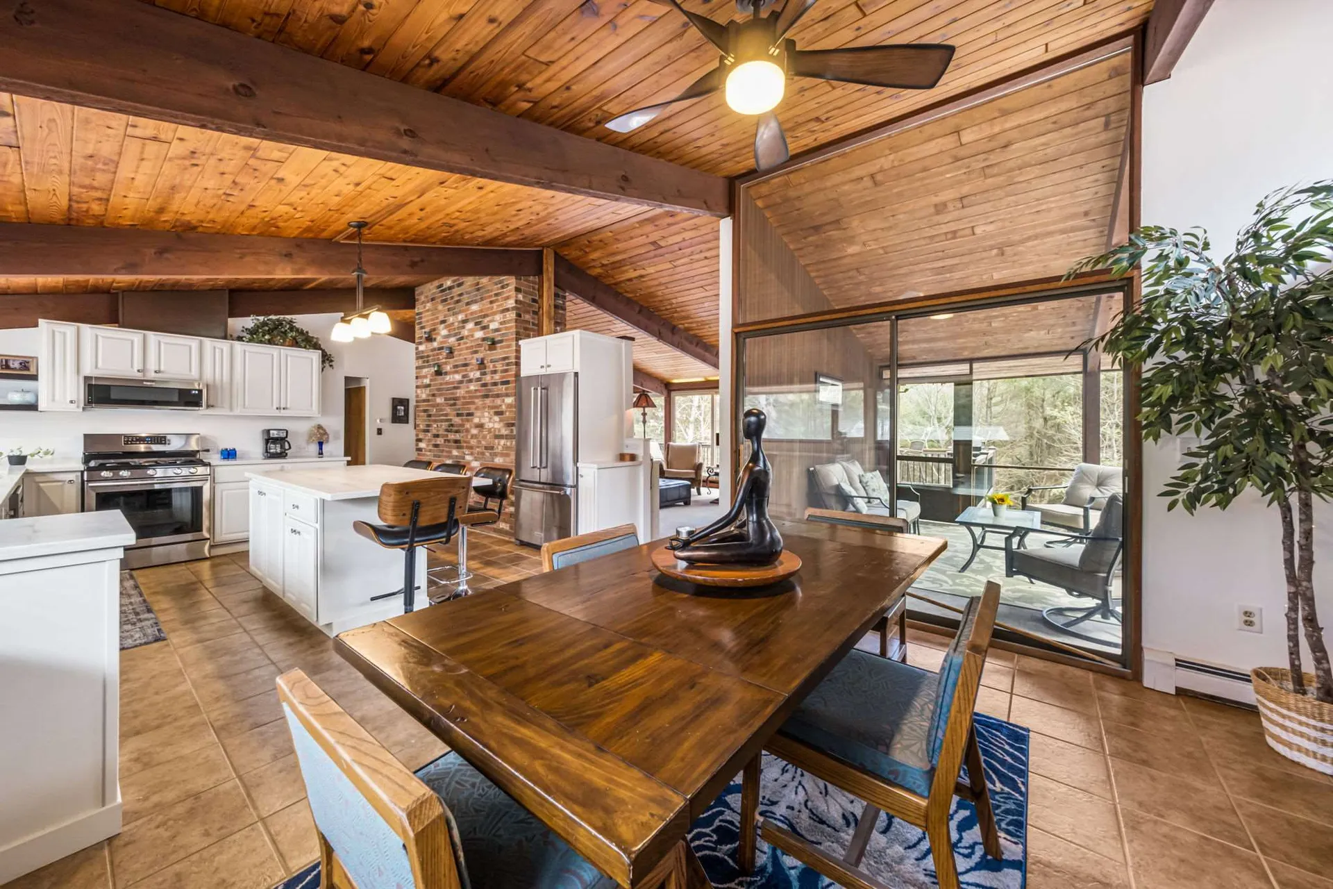 44 Sprucewood Drive Gilford NH 03249