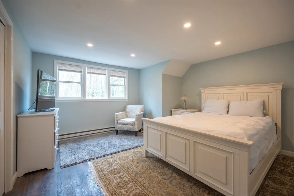 144 Whitaker Lane Conway NH 03860