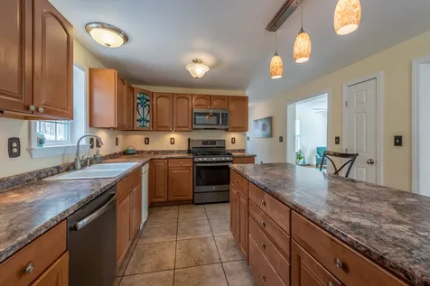 186 Old Province Road Newbury NH 03255
