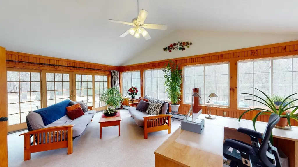 74 Curtisville Road Concord NH 03301