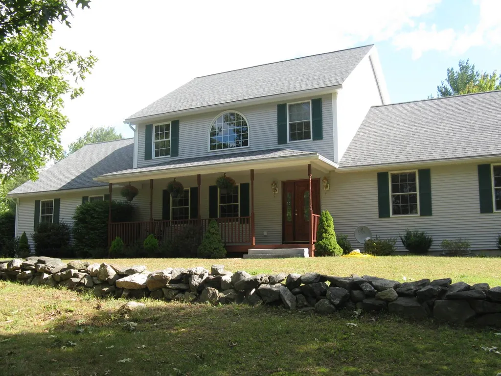 74 Curtisville Road Concord NH 03301