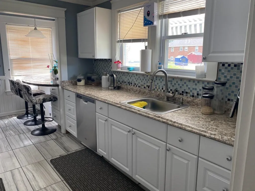 132 Ledge Street Nashua NH 03060
