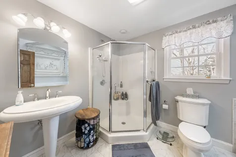 4 Birchview Drive Dunbarton NH 03046