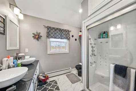4 Birchview Drive Dunbarton NH 03046