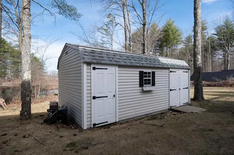4 Birchview Drive Dunbarton NH 03046