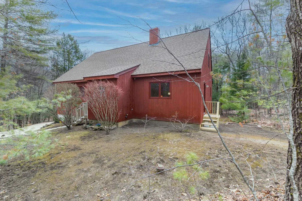 172 Ayers Cove Drive Barrington NH 03825