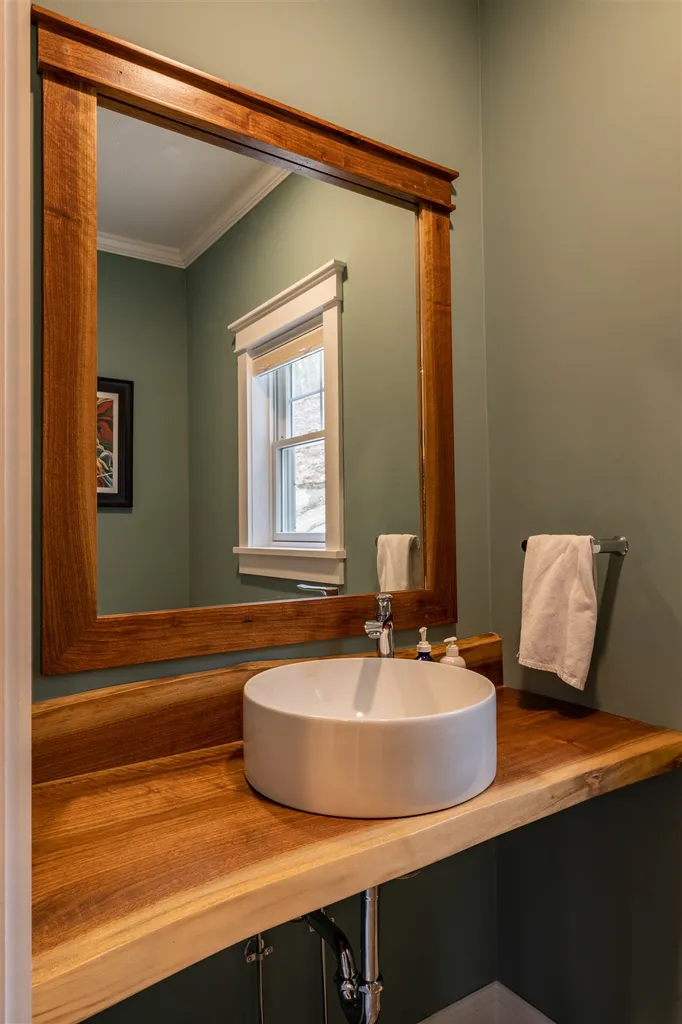 153 Bradford Terrace Richmond VT 05477