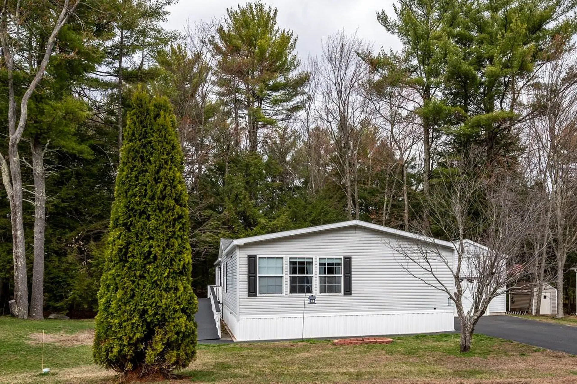 80 Eagle Drive Rochester NH 03868