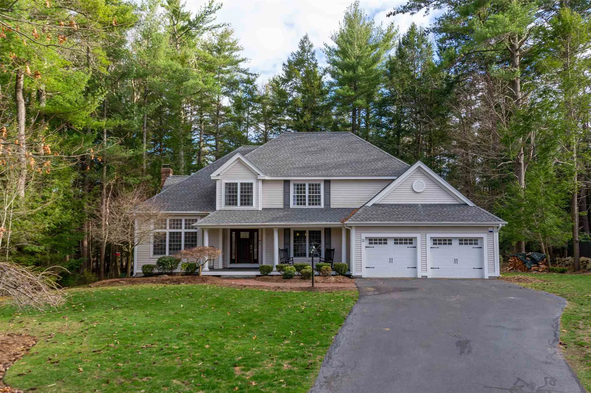 11 Captains Way Exeter NH 03833-4563