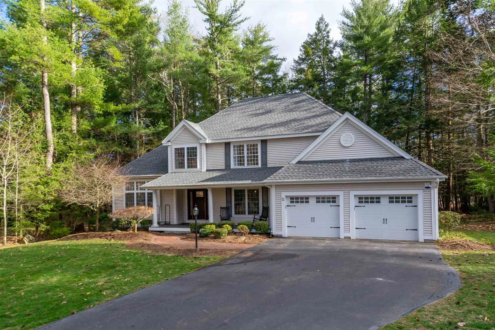 11 Captains Way Exeter NH 03833-4563