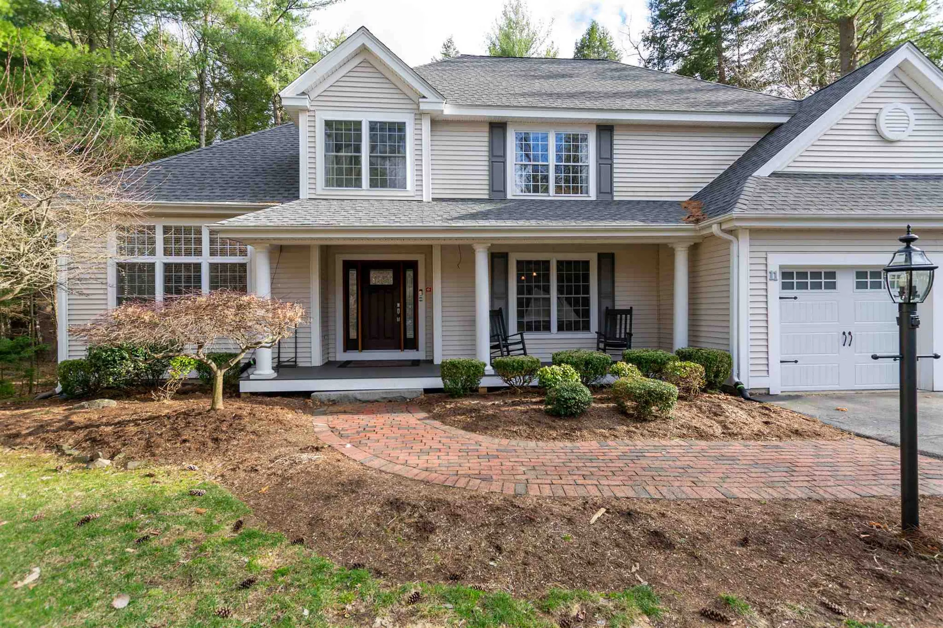 11 Captains Way Exeter NH 03833-4563