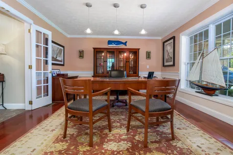 11 Captains Way Exeter NH 03833-4563