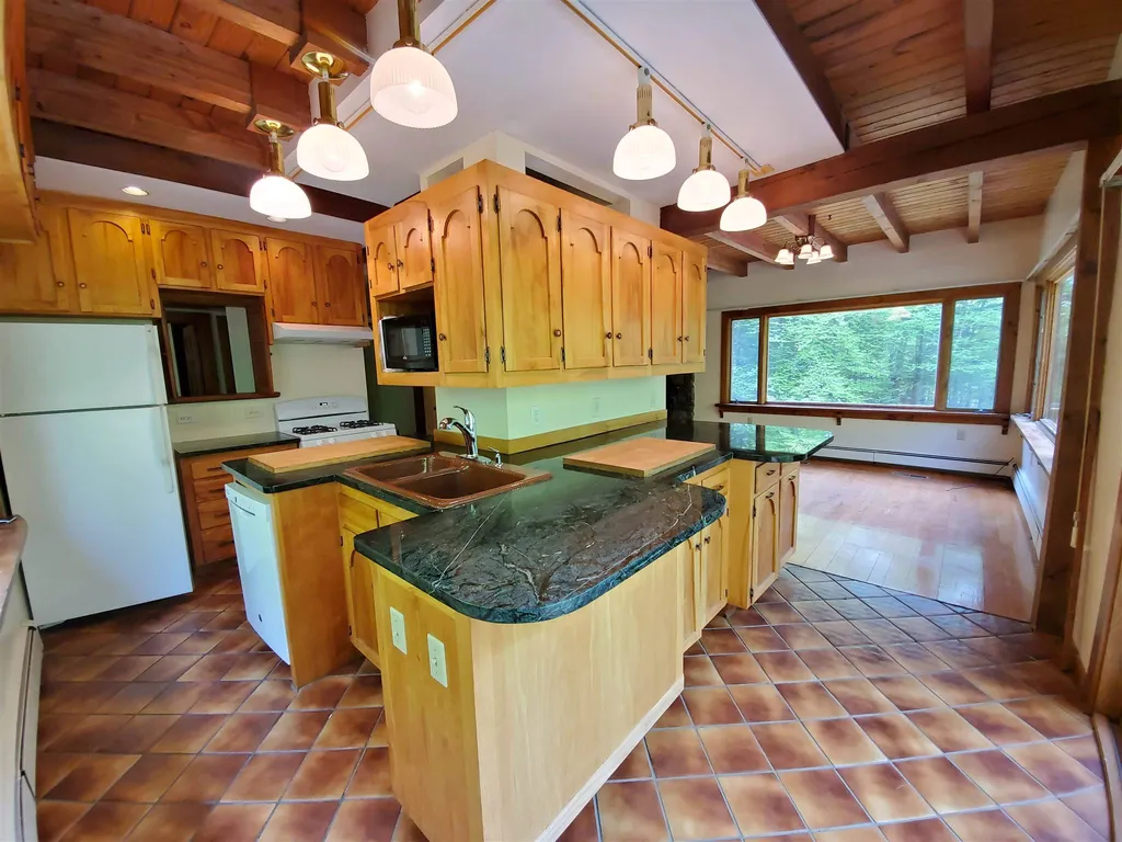 1144 Goose Pond Road Canaan NH 03741