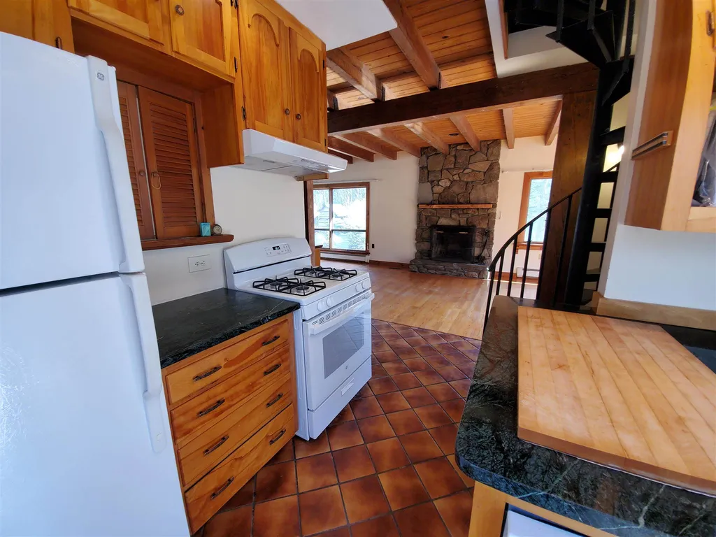 1144 Goose Pond Road Canaan NH 03741