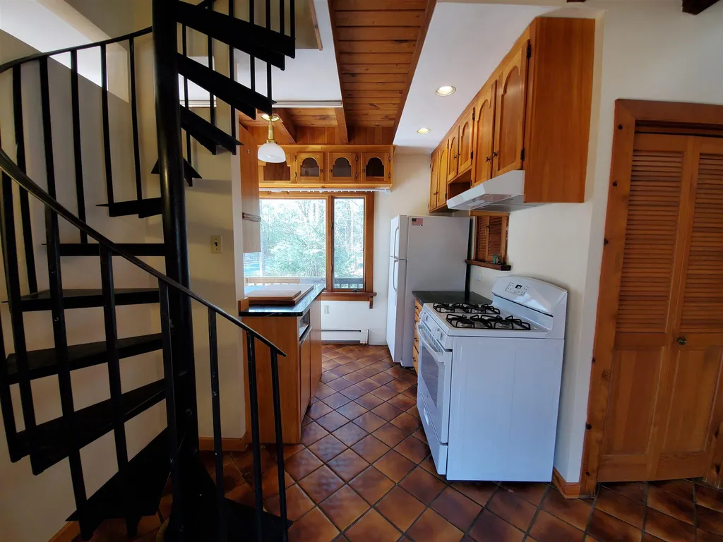 1144 Goose Pond Road Canaan NH 03741