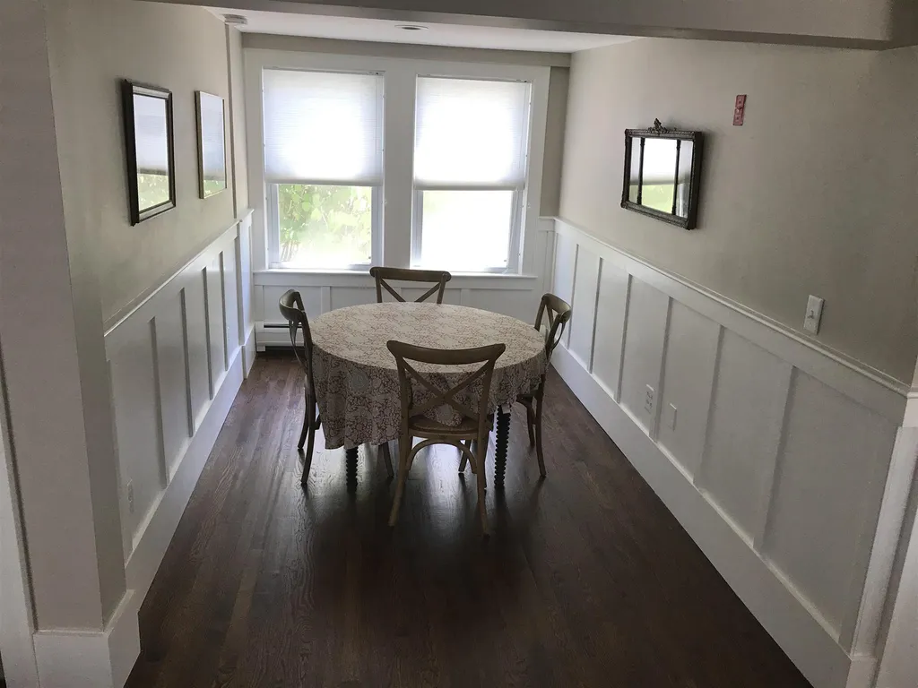 11 Maple Street Exeter NH 03833