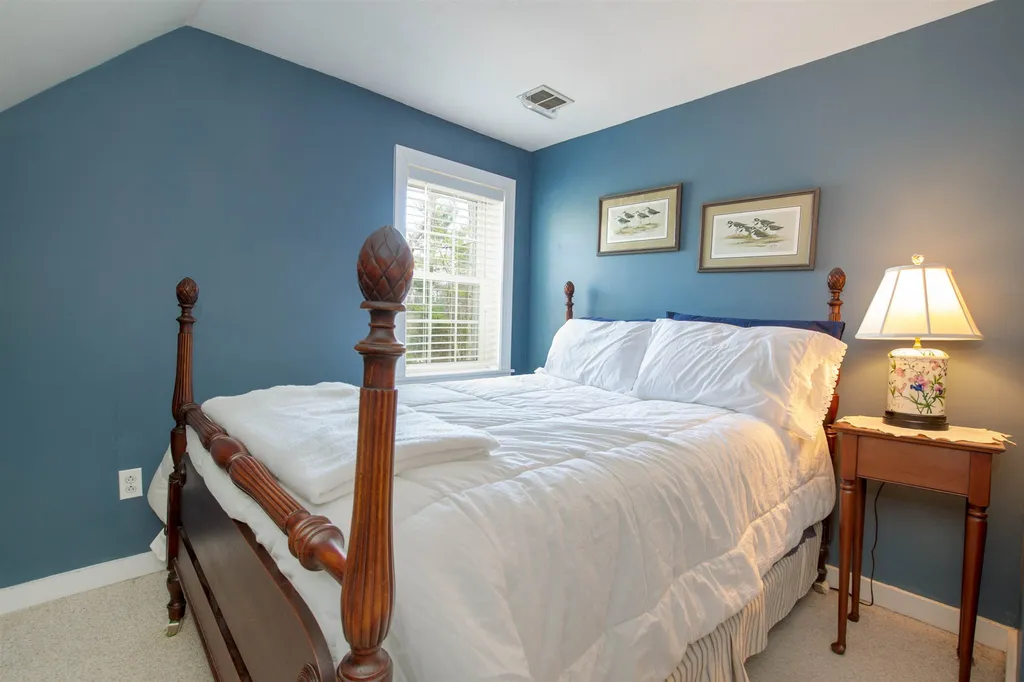 31 Great Hill Drive Newmarket NH 03857