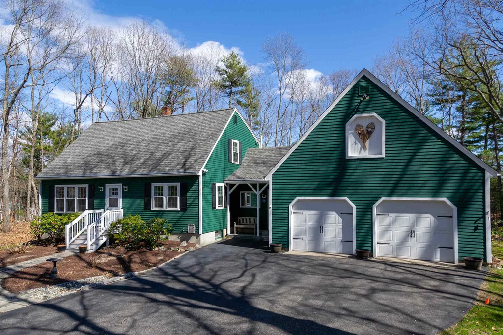 31 Great Hill Drive Newmarket NH 03857
