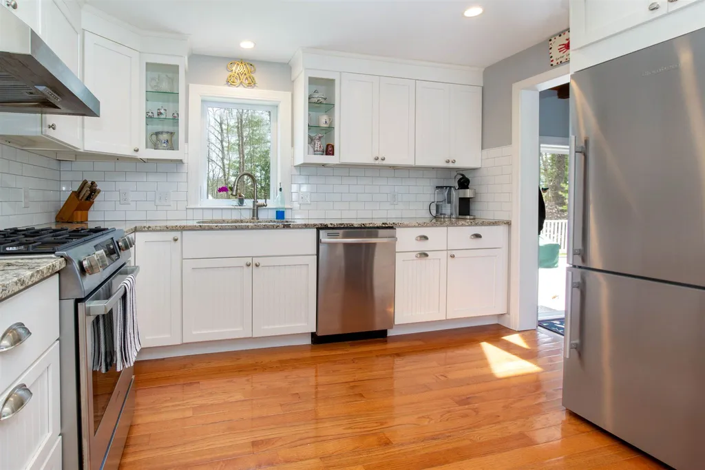 31 Great Hill Drive Newmarket NH 03857