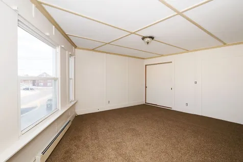 61 Hanson Street Rochester NH 03867