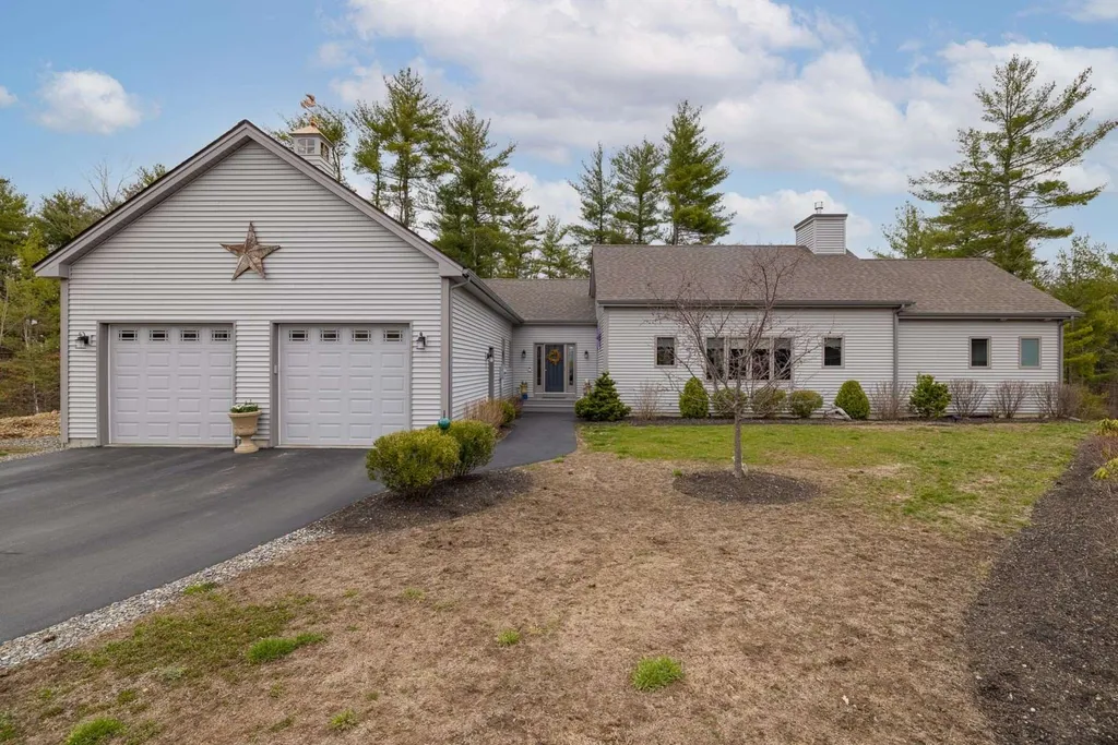 5 Eagle Drive Newmarket NH 03857