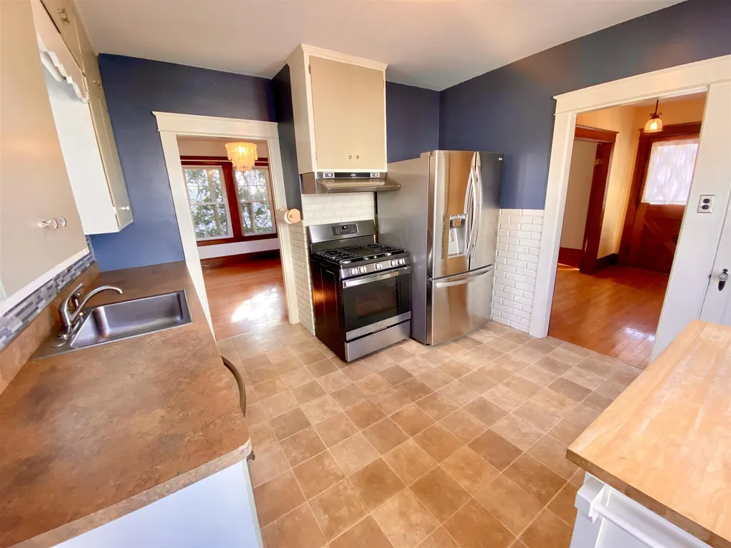 69 Hill Street Dover NH 03820