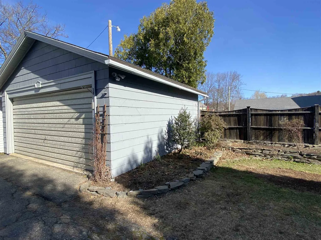 69 Hill Street Dover NH 03820