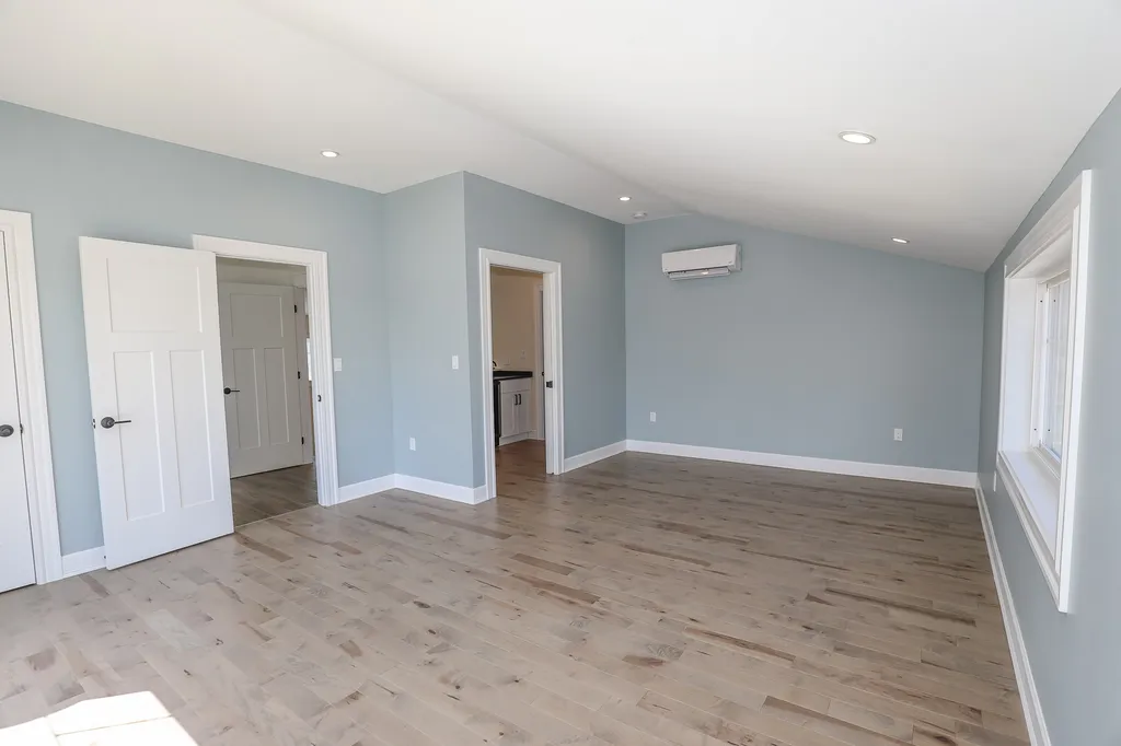 997 Laconia Road Tilton NH 03276