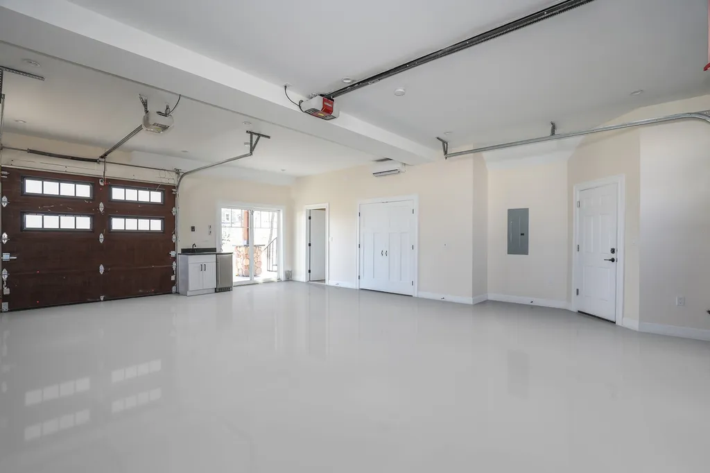997 Laconia Road Tilton NH 03276