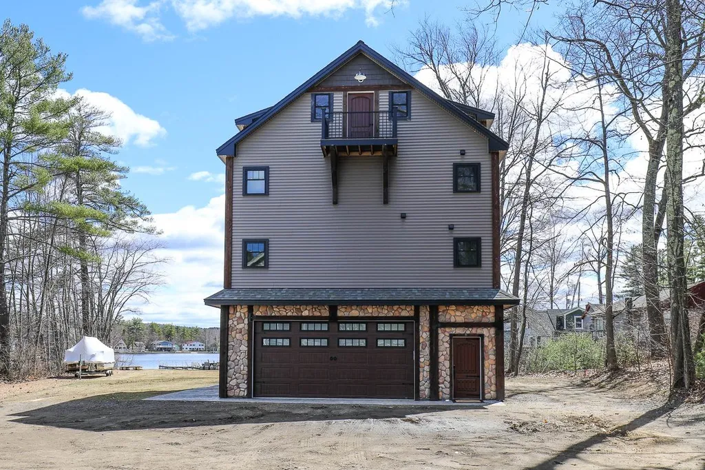 997 Laconia Road Tilton NH 03276