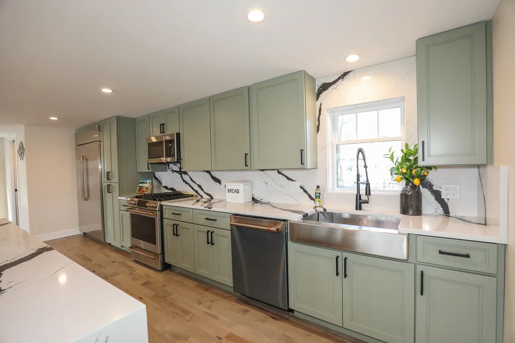 997 Laconia Road Tilton NH 03276