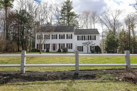 20 Spalding Drive Wilton NH 03086