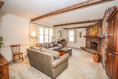 16 Winterberry Drive Amherst NH 03031
