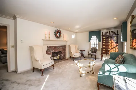16 Winterberry Drive Amherst NH 03031