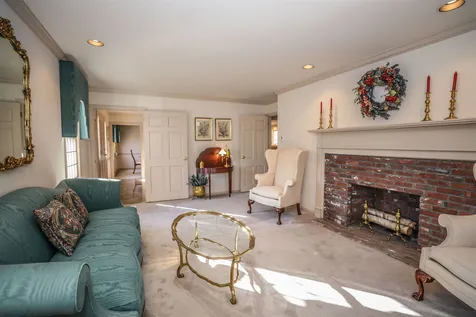 16 Winterberry Drive Amherst NH 03031