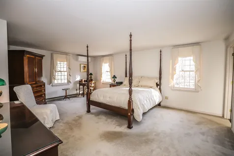 16 Winterberry Drive Amherst NH 03031